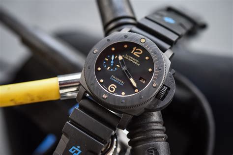 panerai luminor 1950 tweedehands|panerai luminor submersible 1950 carbotech.